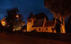 Bed in Beek